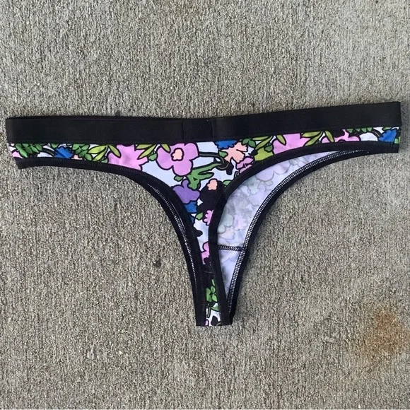 MeUndies Thong Underwear - Picture 2 of 3